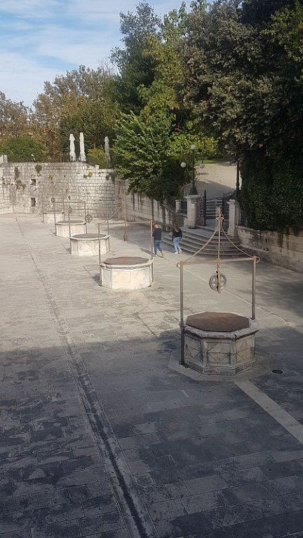 k-20191006_153018.jpg - Zadar - fünf Brunnen Platz